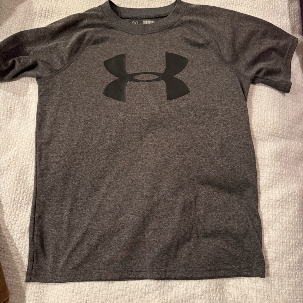 Under Armour Boys Gray T-Shirt